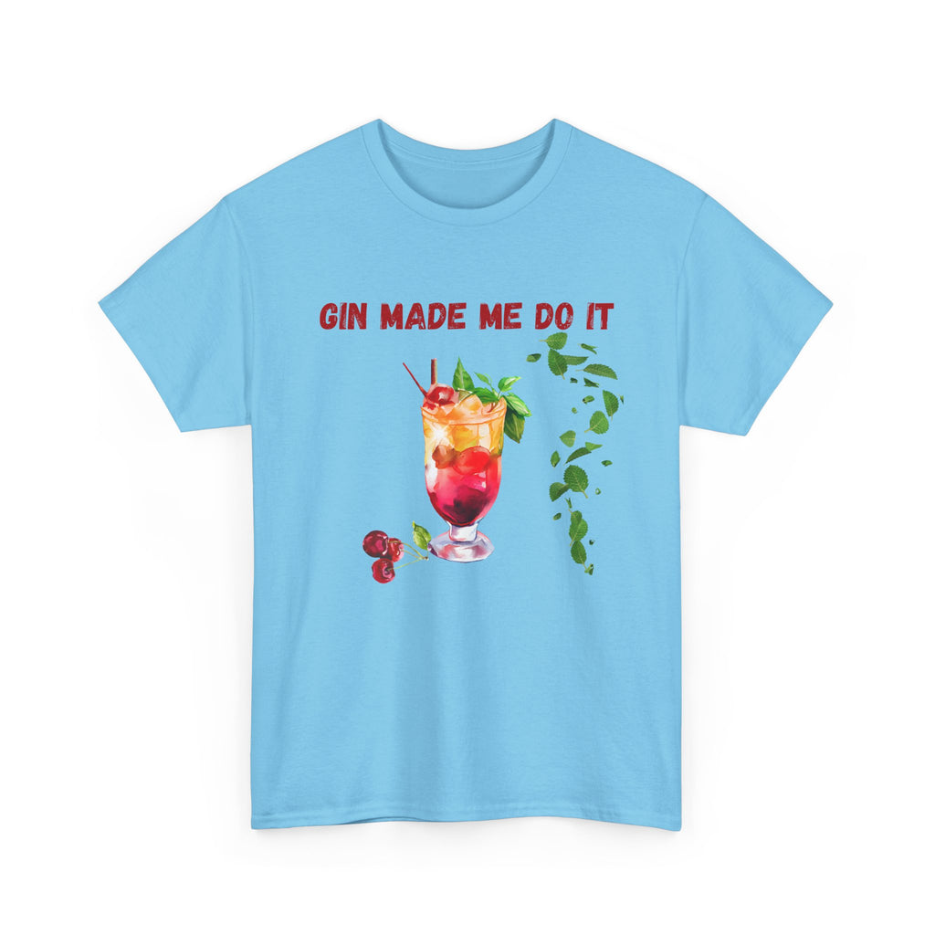 Funny Cocktail Shirt – “Gin Made Me Do It” | Unisex Graphic Tee | Summer Humor Gift